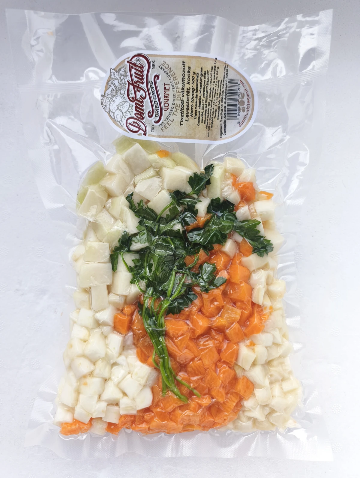 Tisztított, vákuumcsomagolt levesbetét, kocka, 500 g